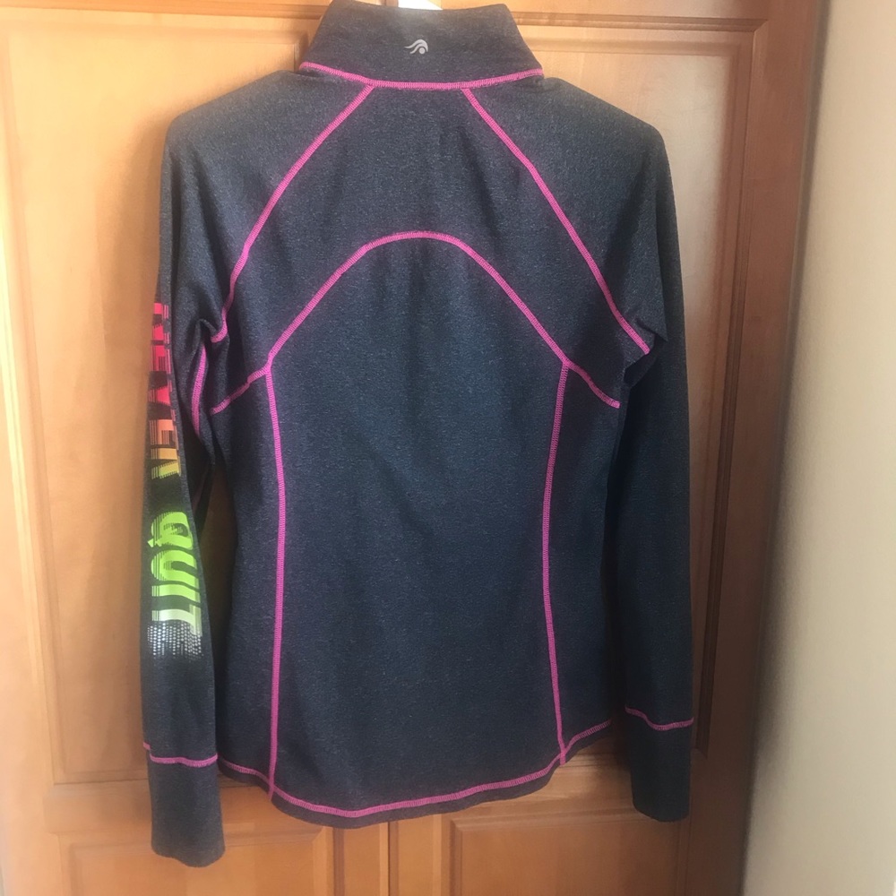 Athletic jacket - Picture 3 of 6